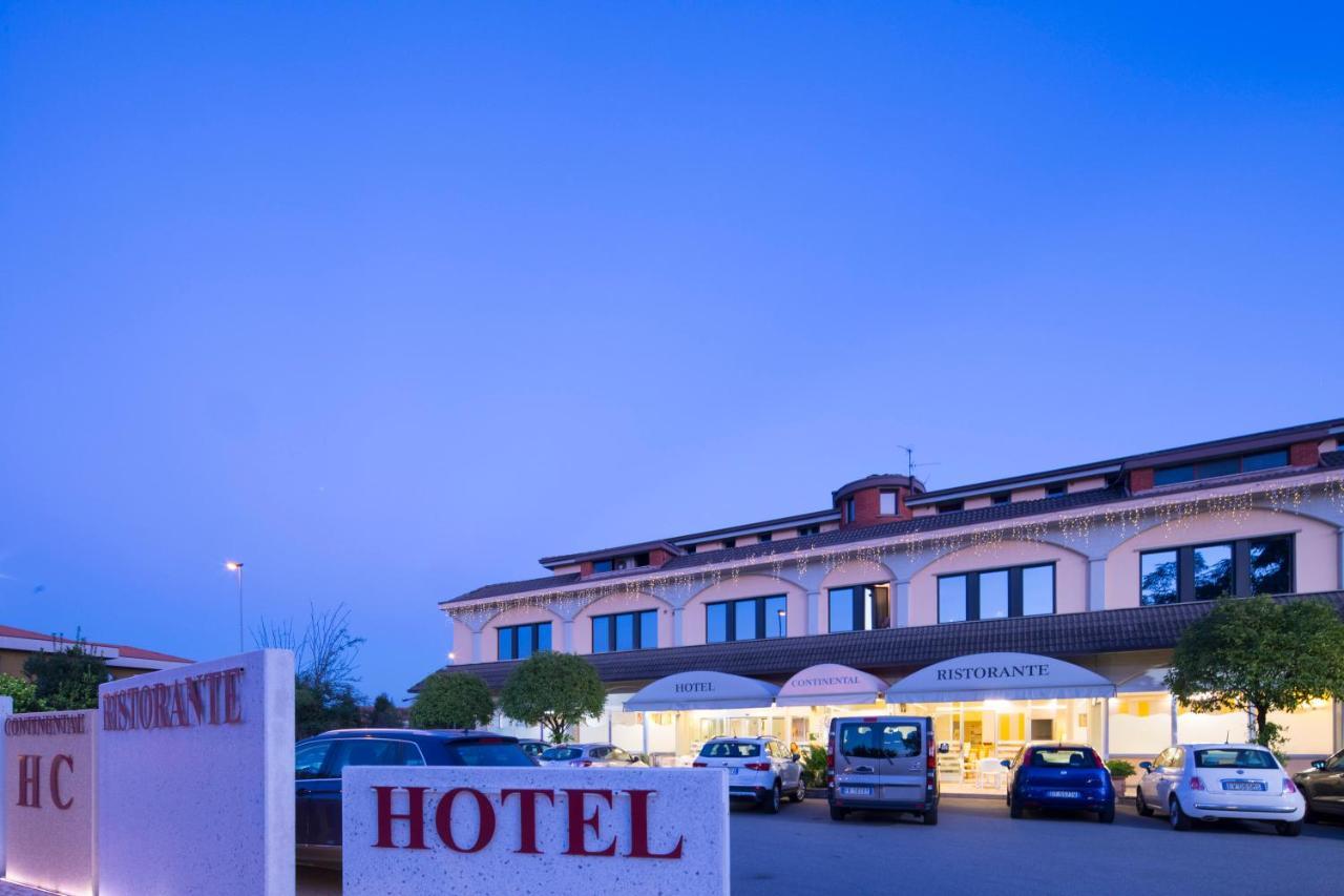 Hotel Ristorante Continental Озио-ди-Сотто Экстерьер фото